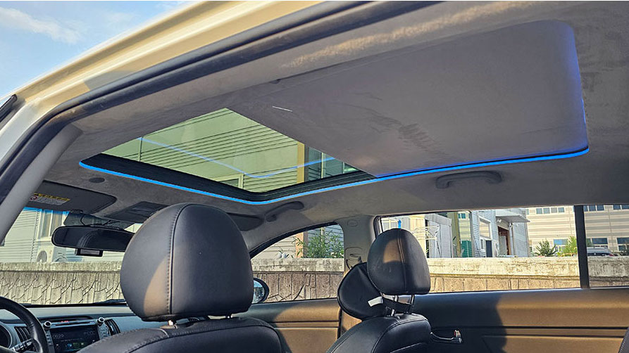 固定式全景天窗-氛围灯3